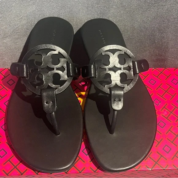Tory Burch Women’s Miller Sandals Black Size 7 US - Picture 1 of 16